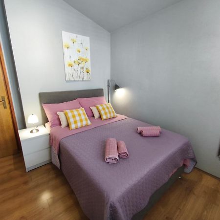 Apartment Lamaro Kaštela Buitenkant foto